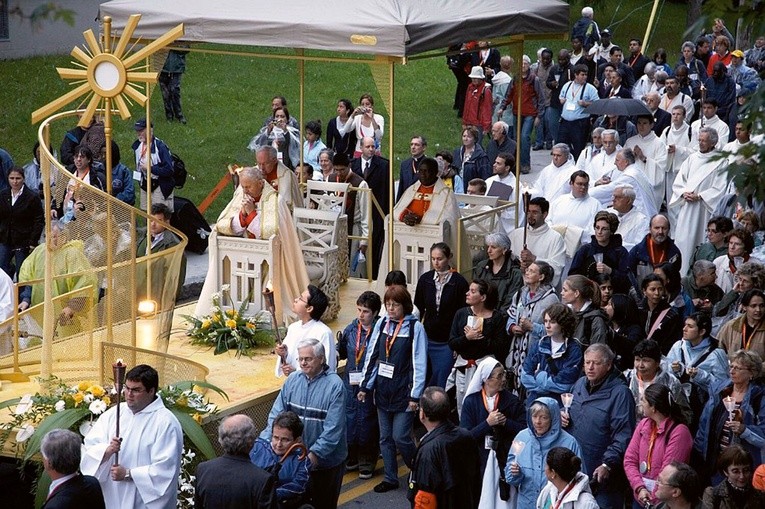 Kanada odkrywa Eucharystię