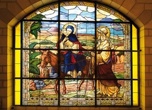 Zabytkowe witraże oczyszczają powietrze