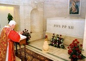 Ataki na Piusa XII