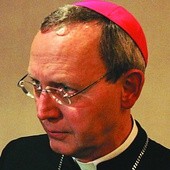 Bp Piotr Libera