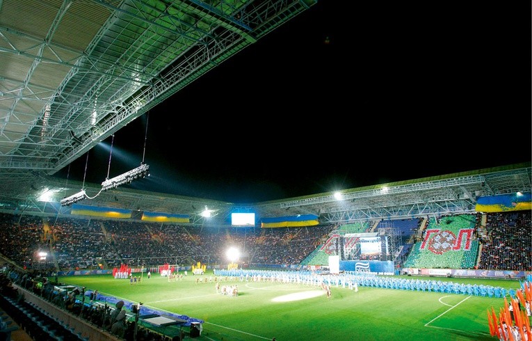 Pierwszy stadion Euro 2012