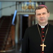 Bp Tadeusz Bronakowski