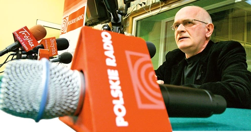 Róż „Gali” bym nie transmitował