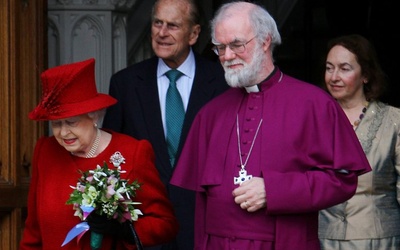 Elżbieta II: Kościół anglikański niedoceniany