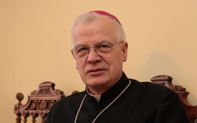 Abp Michalik: Kościół jest dziś planowo atakowany