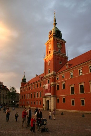 Młodzi z Polonii piszą o tym, jak "Być Polakiem"