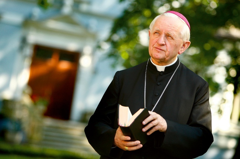 Metropolita katowicki abp Damian Zimoń
