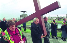 Symbole religijne w Auschwitz