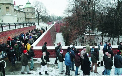 Bezdomni u Matki Boskiej Częstochowskiej