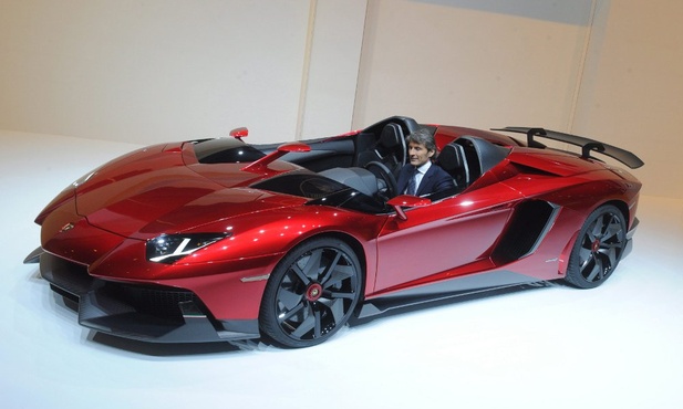 Nowe Lamborghini Mentador J