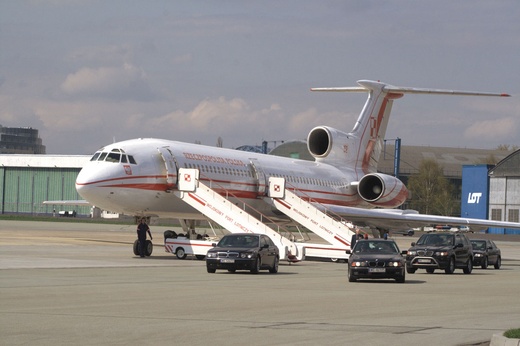 TU-154