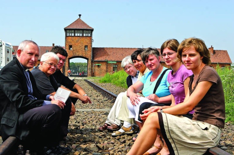 Światło w Birkenau