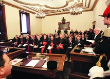 Watykański wymiar sprawiedliwości