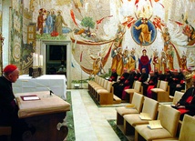 Kościół rodzi się z Eucharystii