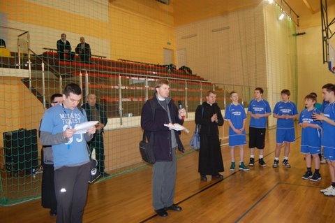 Turniej w kosza