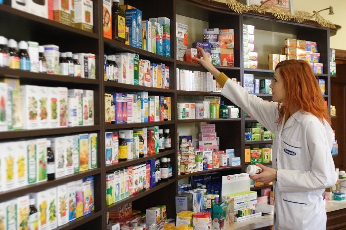 Trzeba pomóc farmaceutce