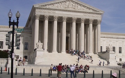 USA: Sąd Najwyższy poparł projektantkę witryn internetowych, przeciwną „ślubom” LGBTQ