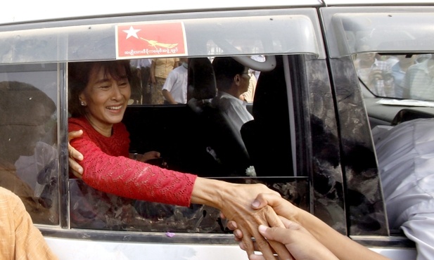 NLD: Aung San Suu Kyi zdobyła mandat