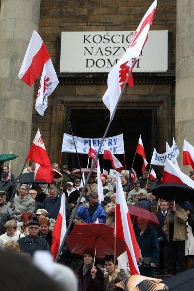 Marsz w obronie wolnych mediów - Katowice