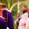 Eucharystia  jest  najważniejszym momentem każdego czuwania. Każdy chętny może służyć do Mszy św. 