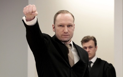 Breivik domaga się uniewinnienia