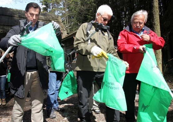 Amerykański ambasador sprzątał Tatry