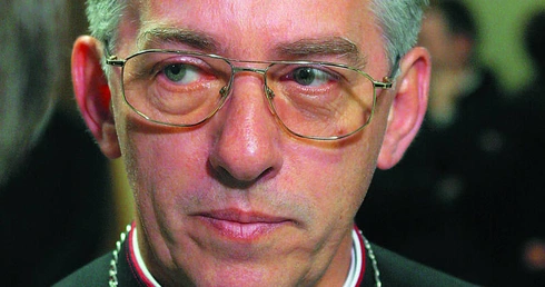 Zachodzi absolutny brak powiązania ...