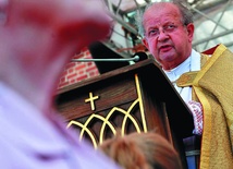 Skrzywdzonych przepraszam