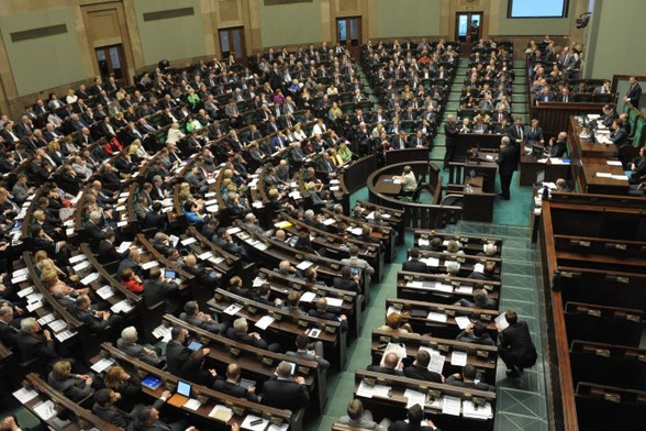 Sejm za podniesieniem wieku emerytalnego