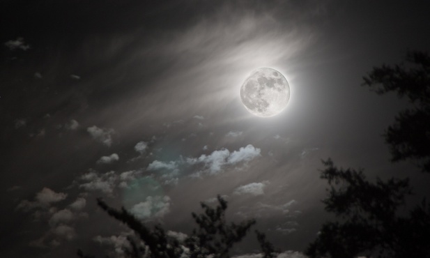 Wielka pełnia Księżyca