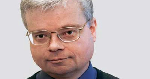 Ks. Artur Stopka