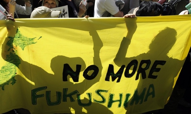 Japończycy przeciwko atomowi