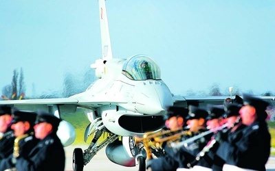F-16, czyli 'Jastrząb'