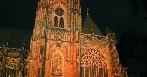 Katedra w rękach Kościoła