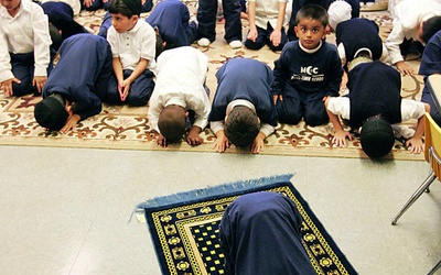 Niespokojny początek ramadanu
