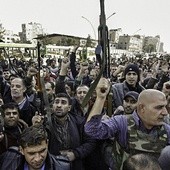 Broń płynie do powstańców w Syrii 