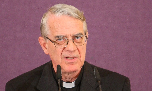 Ks. Lombardi o abp. Wesołowskim