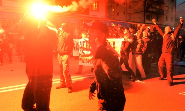 Można protestować i nie pokazać twarzy