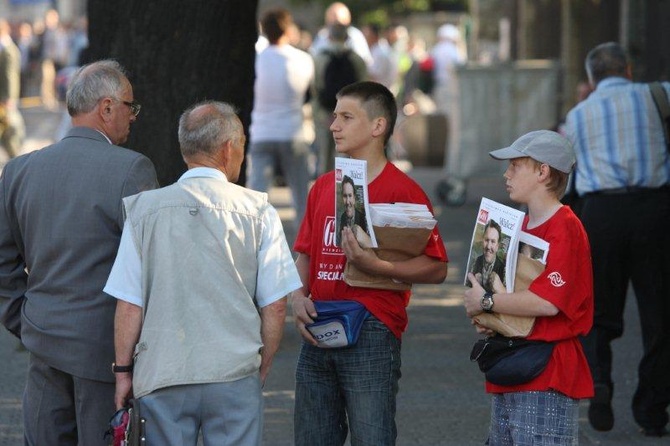 Mężczyźni w Piekarach 2012