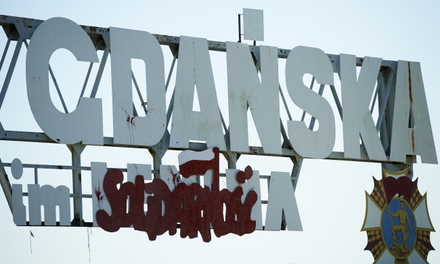 Napis: "imienia Lenina" przykryty przez: "Solidarność"