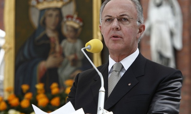 Szef Rycerzy Kolumba o banku watykańskim