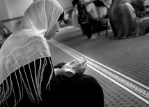 Muzułmanka podczas modlitwy
