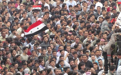 Syria: Tłumy demonstrują na ulicach