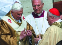 Pierwsze kroki Benedykta XVI