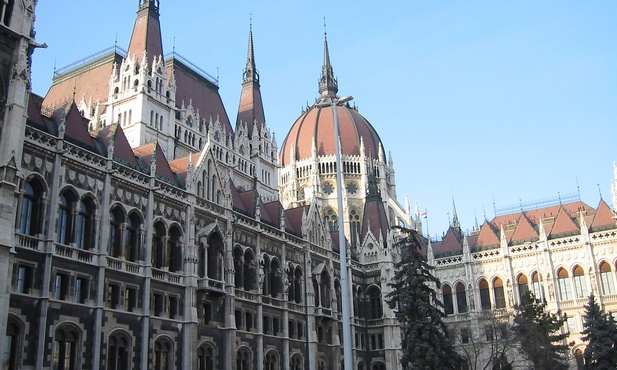 Rz: Będziemy bogatsi od Węgrów