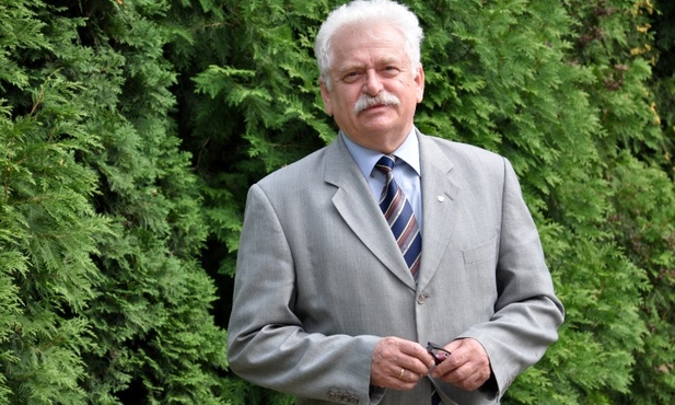 „Oświadczam, że nie zamierzam popełniać samobójstwa”