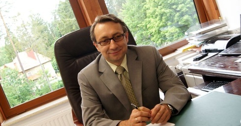dr Roman Lewandowski