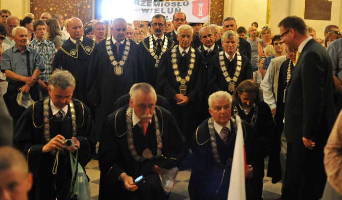 Rzemieślnicy u Czarnej Madonny