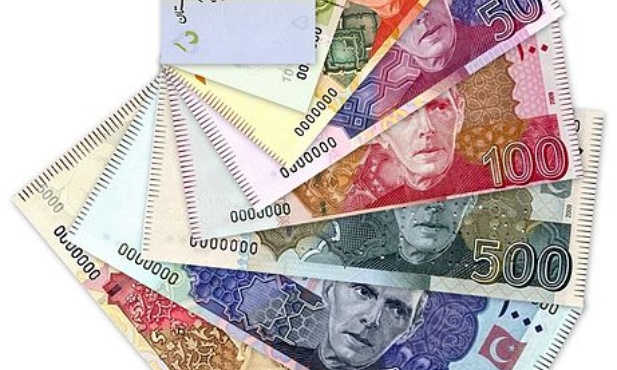 30 mln rupii za godność "biskupią"