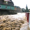  Fala powodziowa zamieniła Olszynę w odciętą od świata wyspę 